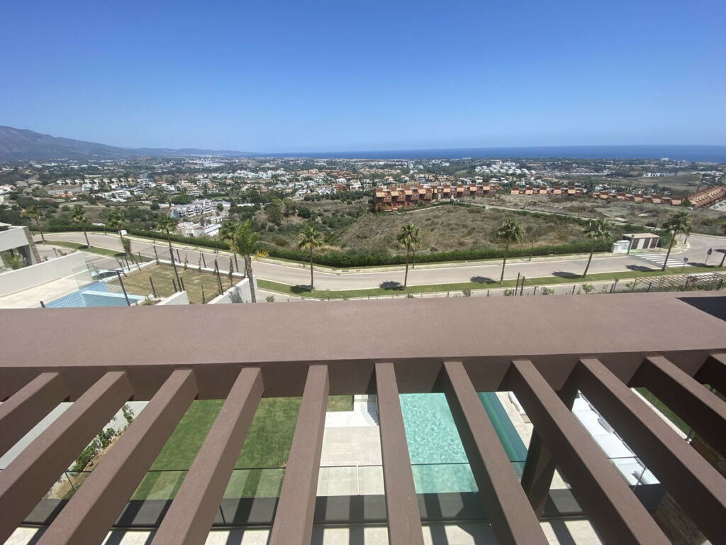 Detached Villa Benahavís Málaga - image 25