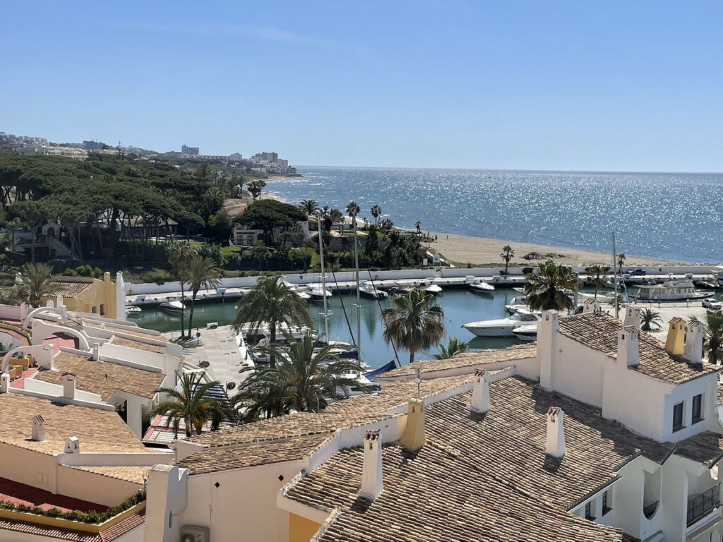 Ground Floor Apartment Puerto de Cabopino Málaga - image 25