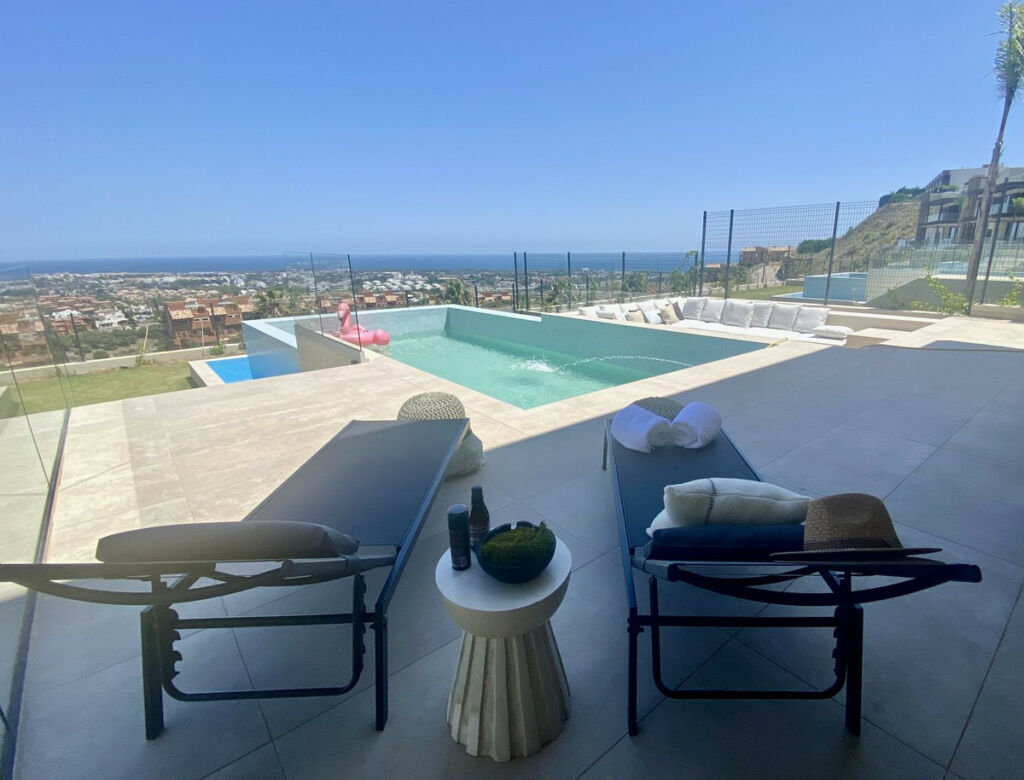 Detached Villa Benahavís Málaga - image 26