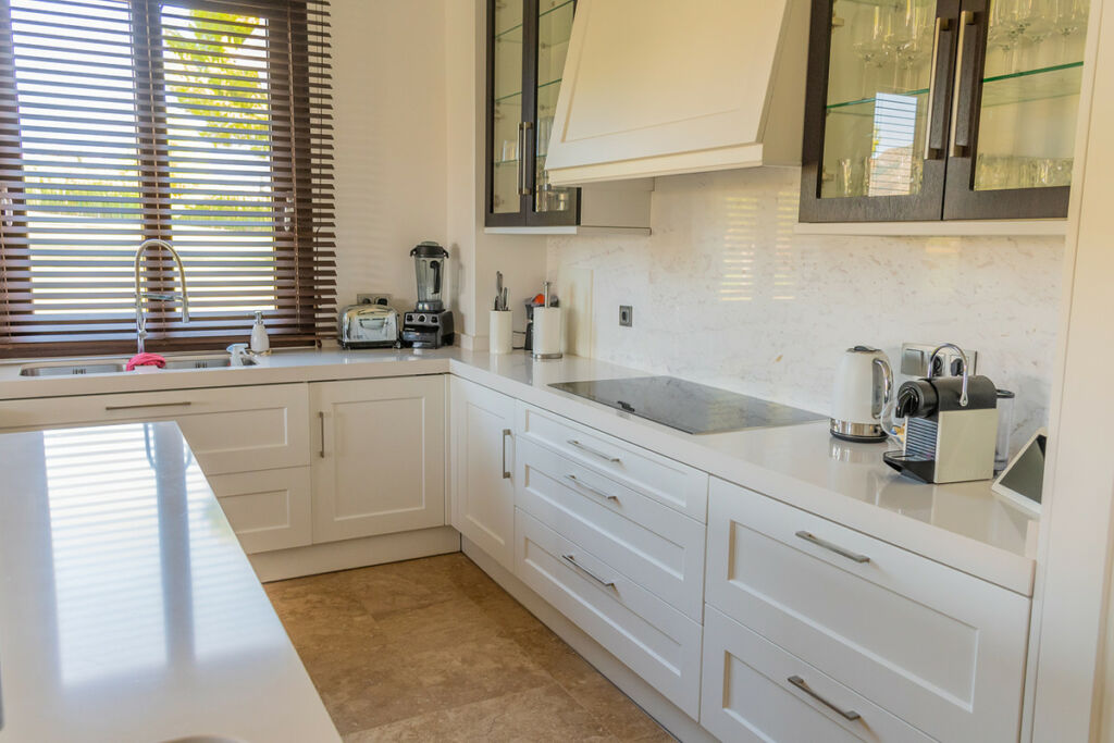 Detached Villa Guadalmina Alta Málaga - image 26