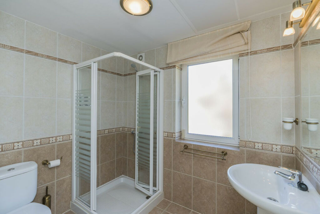 Detached Villa Valtocado Málaga - image 28