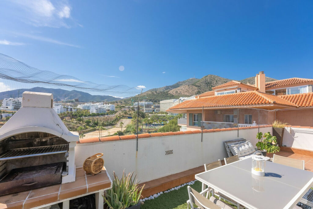 Penthouse Fuengirola Málaga - image 26