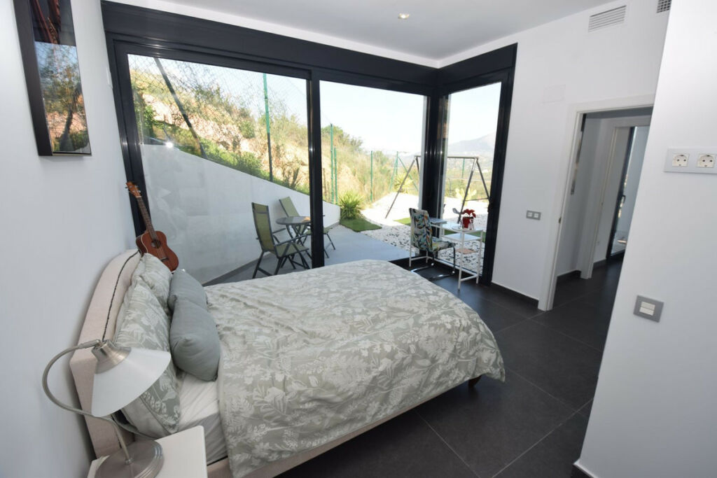 Detached Villa La Cala Golf Málaga - image 27