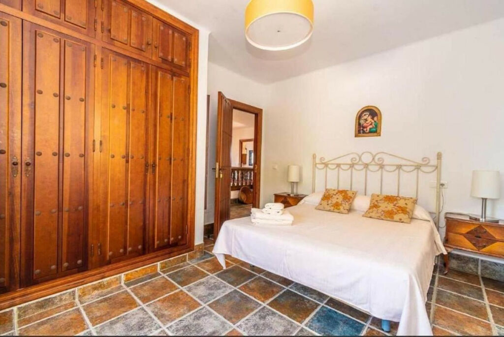 Detached Villa Frigiliana Málaga - image 27