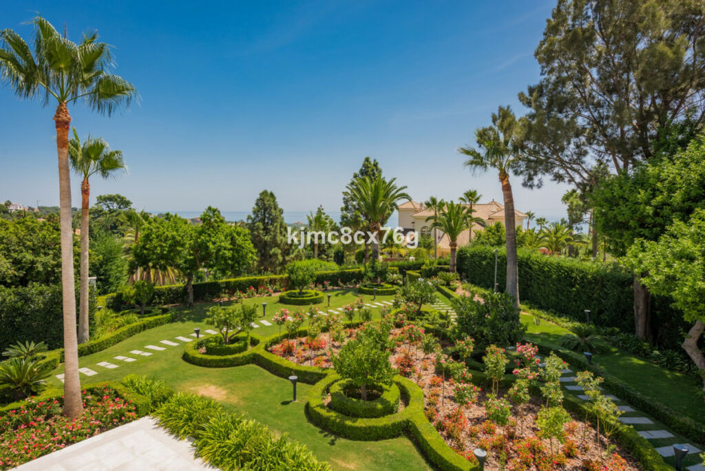 Detached Villa Hacienda Las Chapas Málaga - image 28