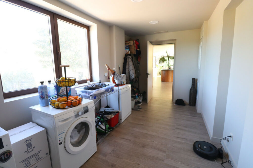 Detached Villa Aspe Alicante - image 29