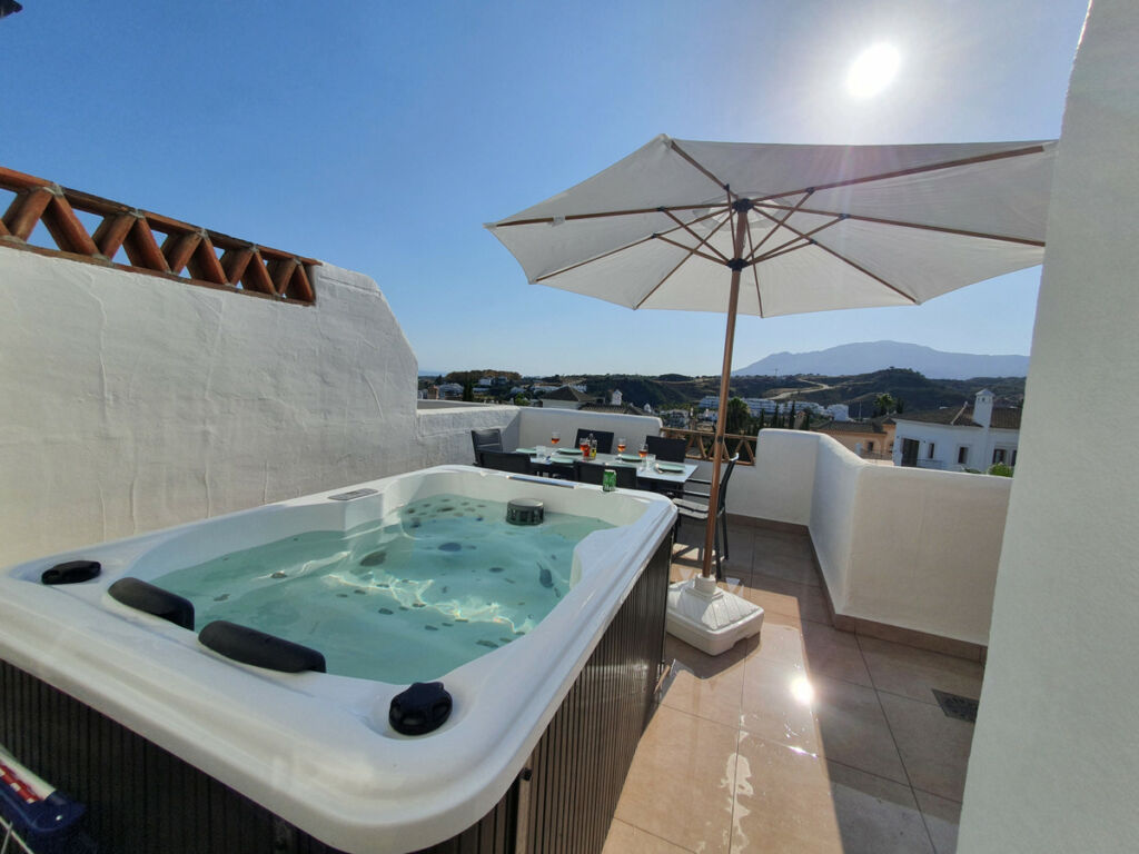 Penthouse Estepona Málaga - image 3