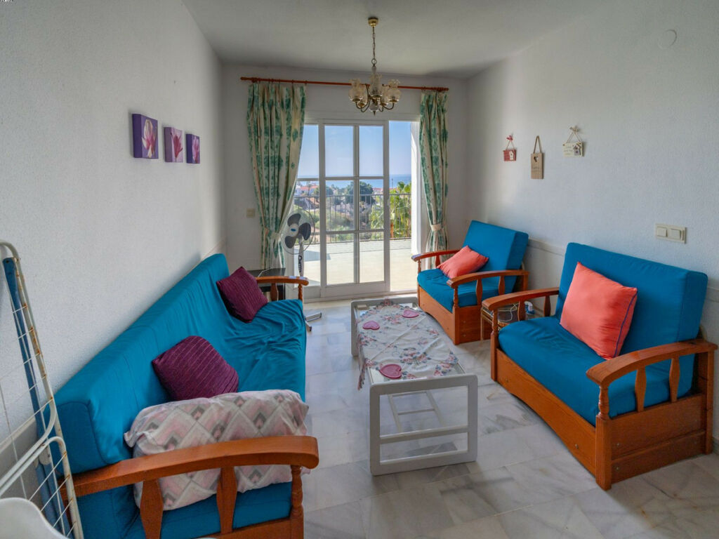 Top Floor Apartment El Faro Málaga - image 3