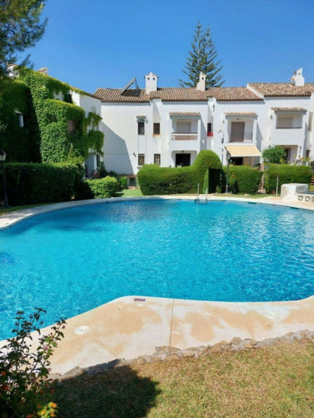 Semi-Detached House Marbella Málaga - image 3