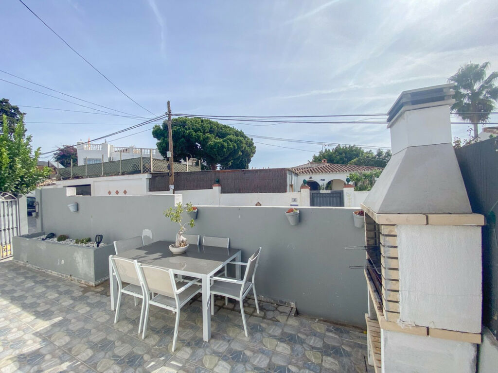 Townhouse Costabella Málaga - image 3