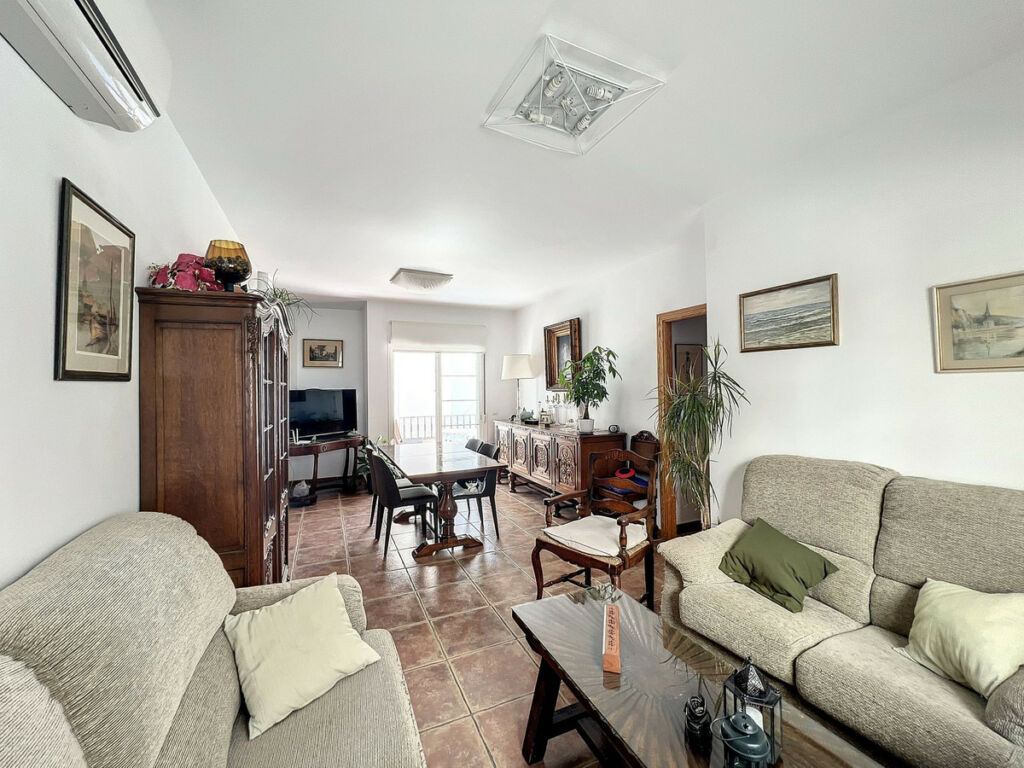 Middle Floor Apartment Mijas Málaga - image 3
