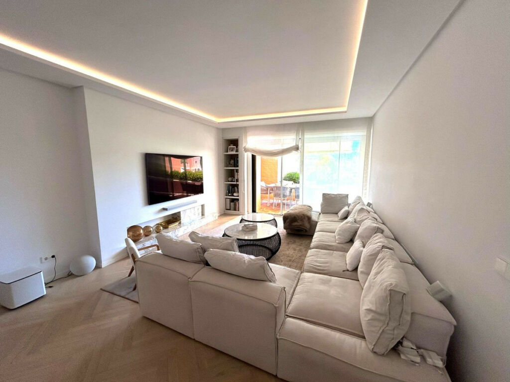 Penthouse Atalaya Málaga - image 4