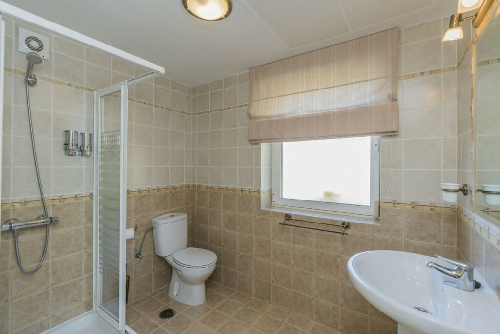 Detached Villa Valtocado Málaga - image 31