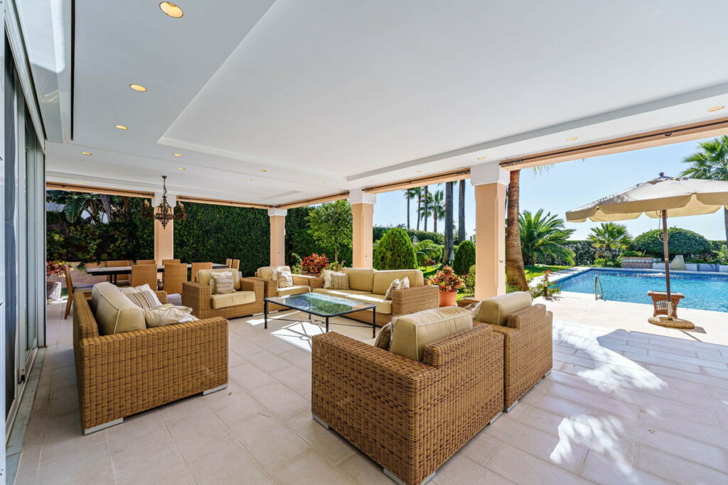 Detached Villa Benamara Málaga - image 30