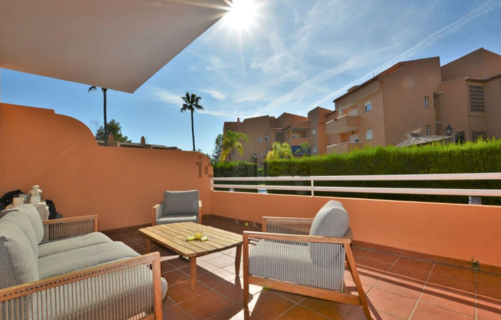 Townhouse El Rosario Málaga - image 30