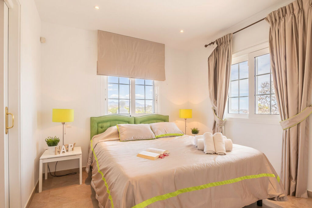 Detached Villa Torrenueva Málaga - image 31