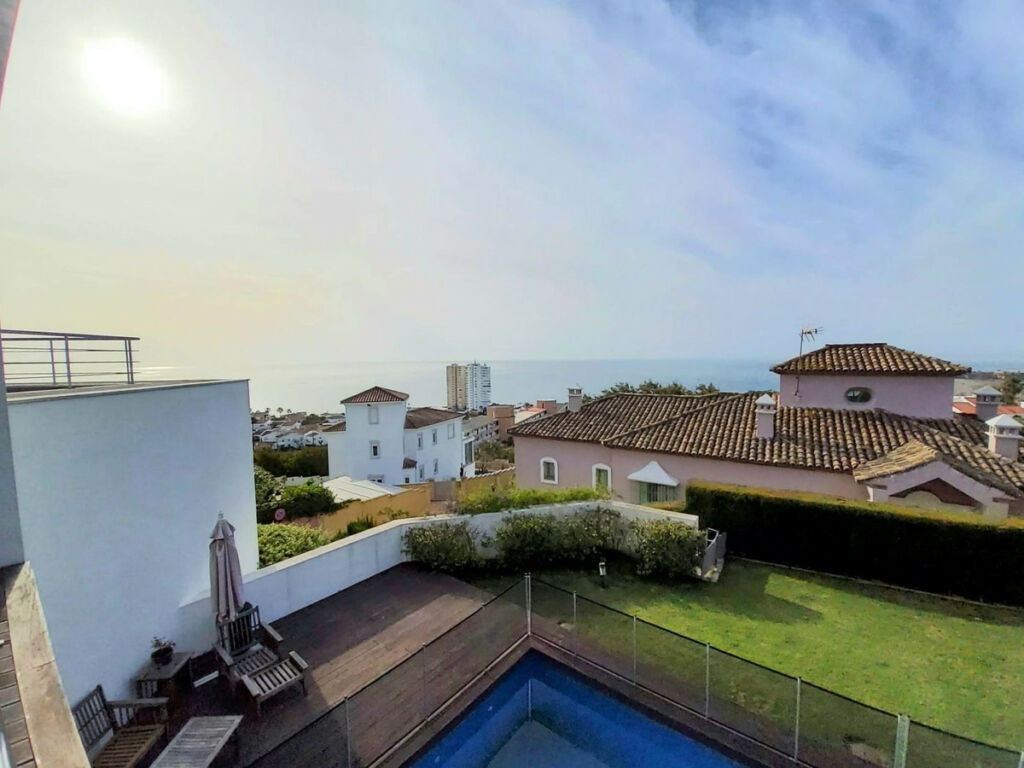 Detached Villa Torreguadiaro Cádiz - image 31