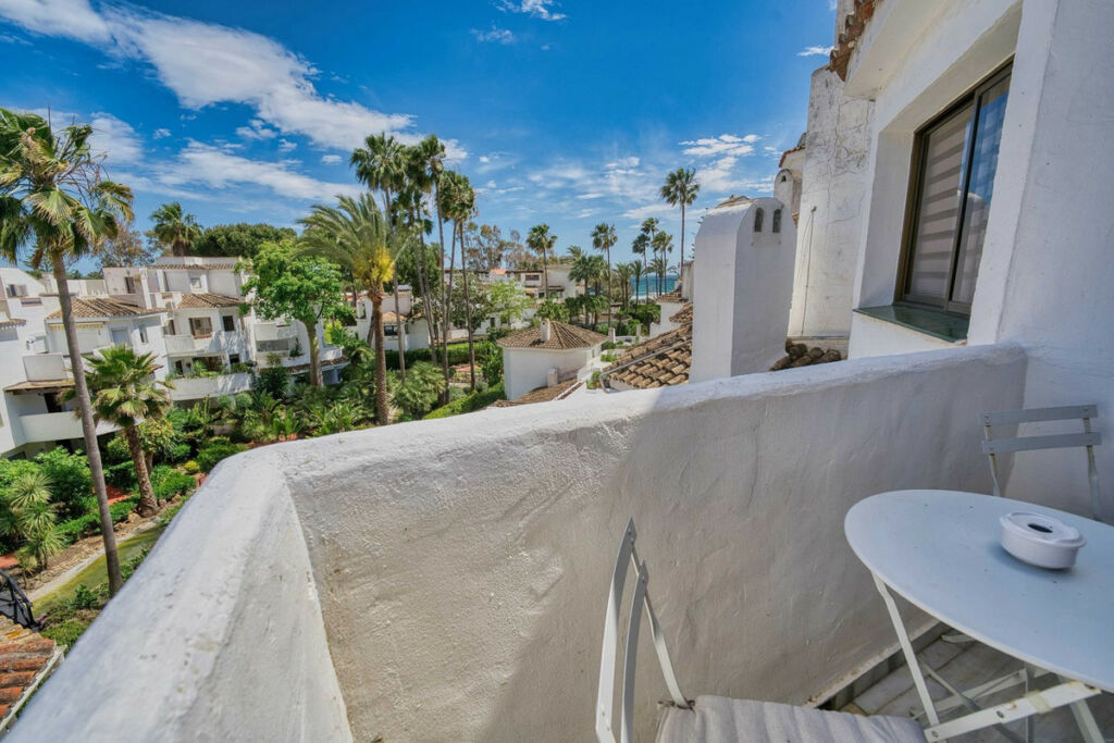 Penthouse Elviria Málaga - image 32