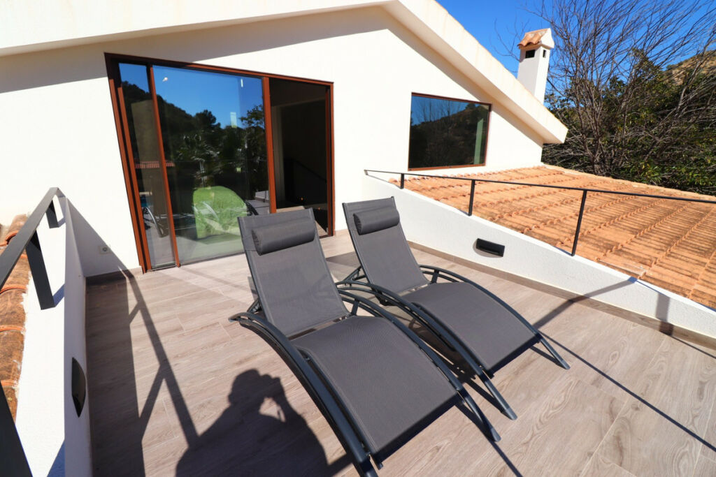 Detached Villa Aspe Alicante - image 31
