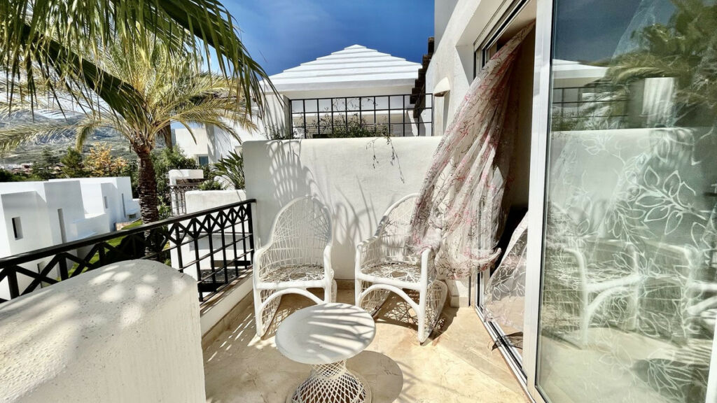 Penthouse Río Real Málaga - image 32
