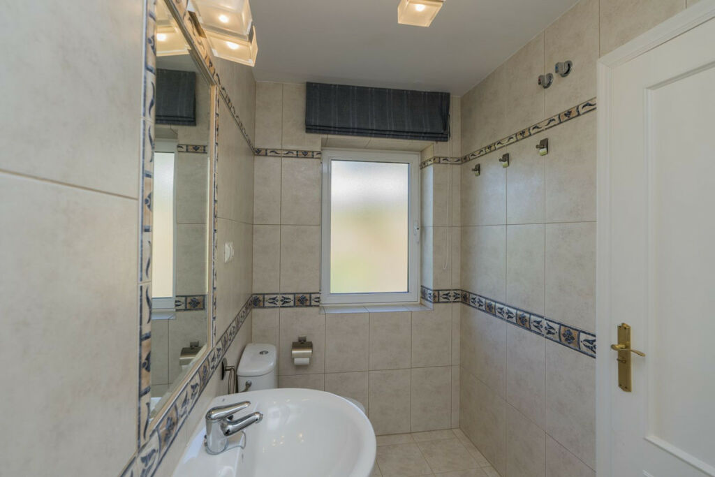 Detached Villa Valtocado Málaga - image 34