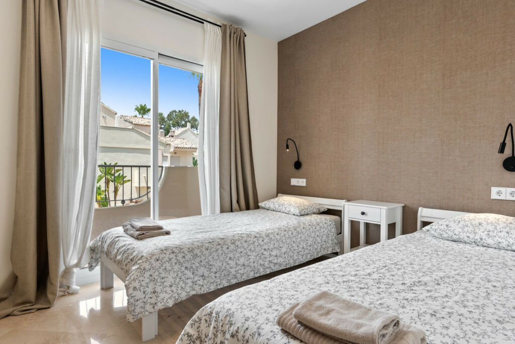 Townhouse Costabella Málaga - image 33
