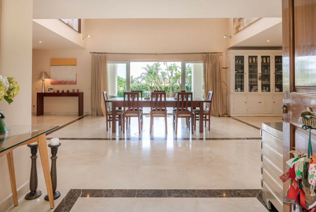 Detached Villa Benahavís Málaga - image 34