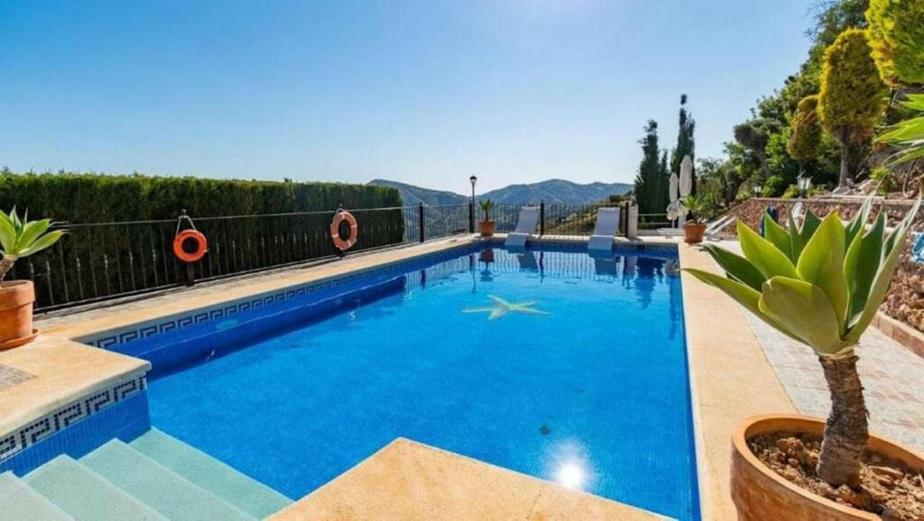 Detached Villa Frigiliana Málaga - image 33