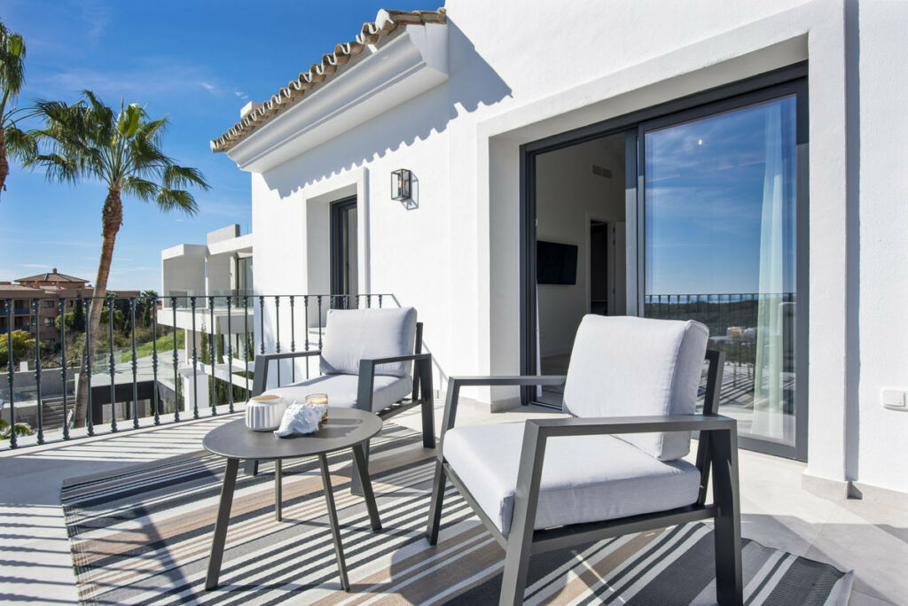 Detached Villa Los Flamingos Málaga - image 37