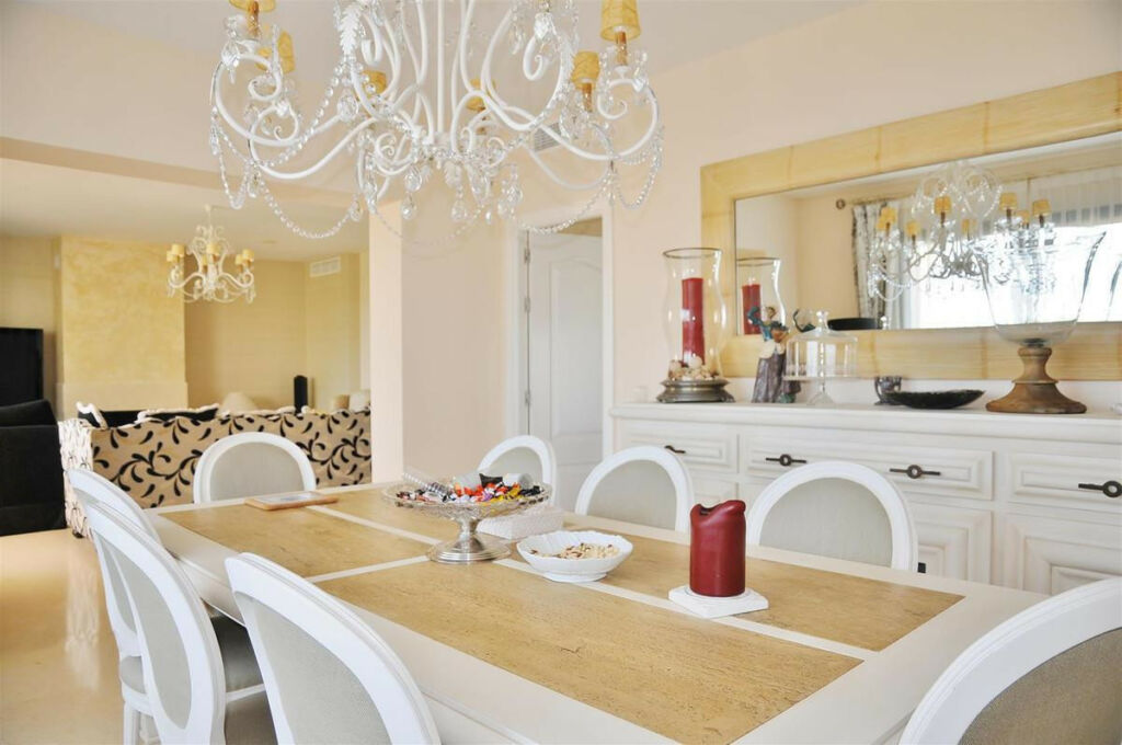Penthouse Benahavís Málaga - image 36