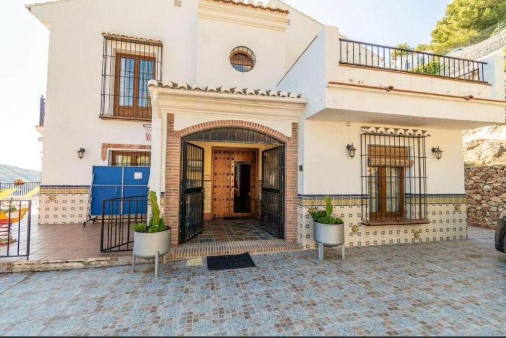 Detached Villa Frigiliana Málaga - image 36