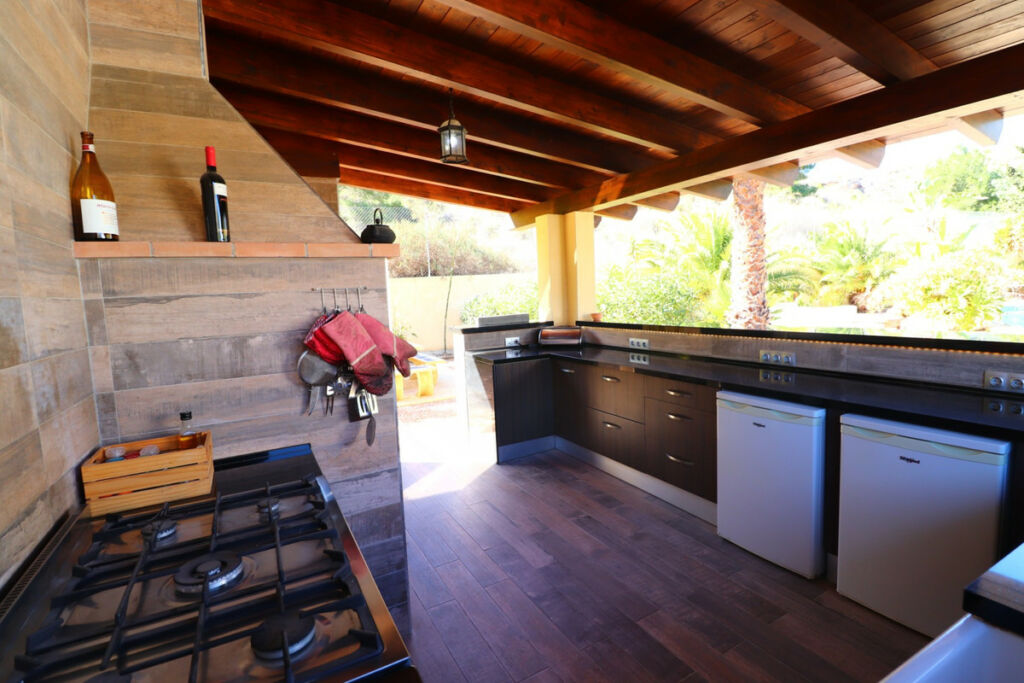 Detached Villa Aspe Alicante - image 38