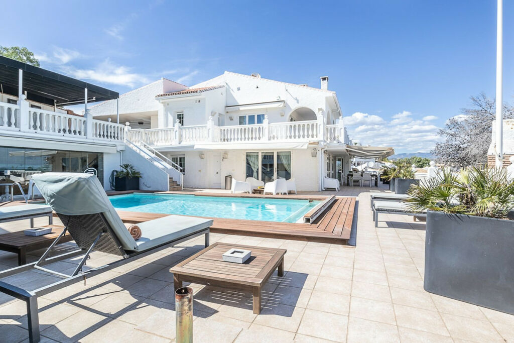 Detached Villa Torrenueva Málaga - image 38