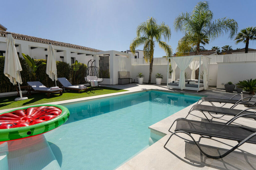 Detached Villa Puerto Banús Málaga - image 39