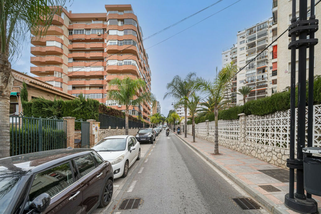 Shop Fuengirola Málaga - image 39