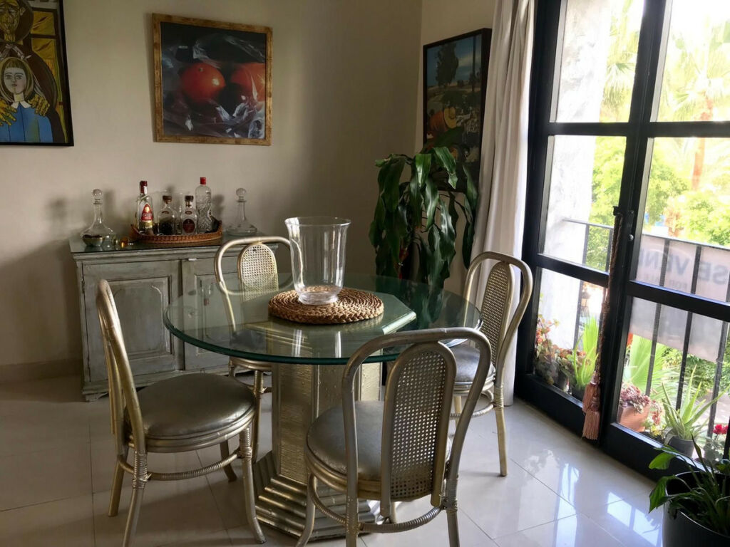 Middle Floor Apartment Puerto Banús Málaga - image 4