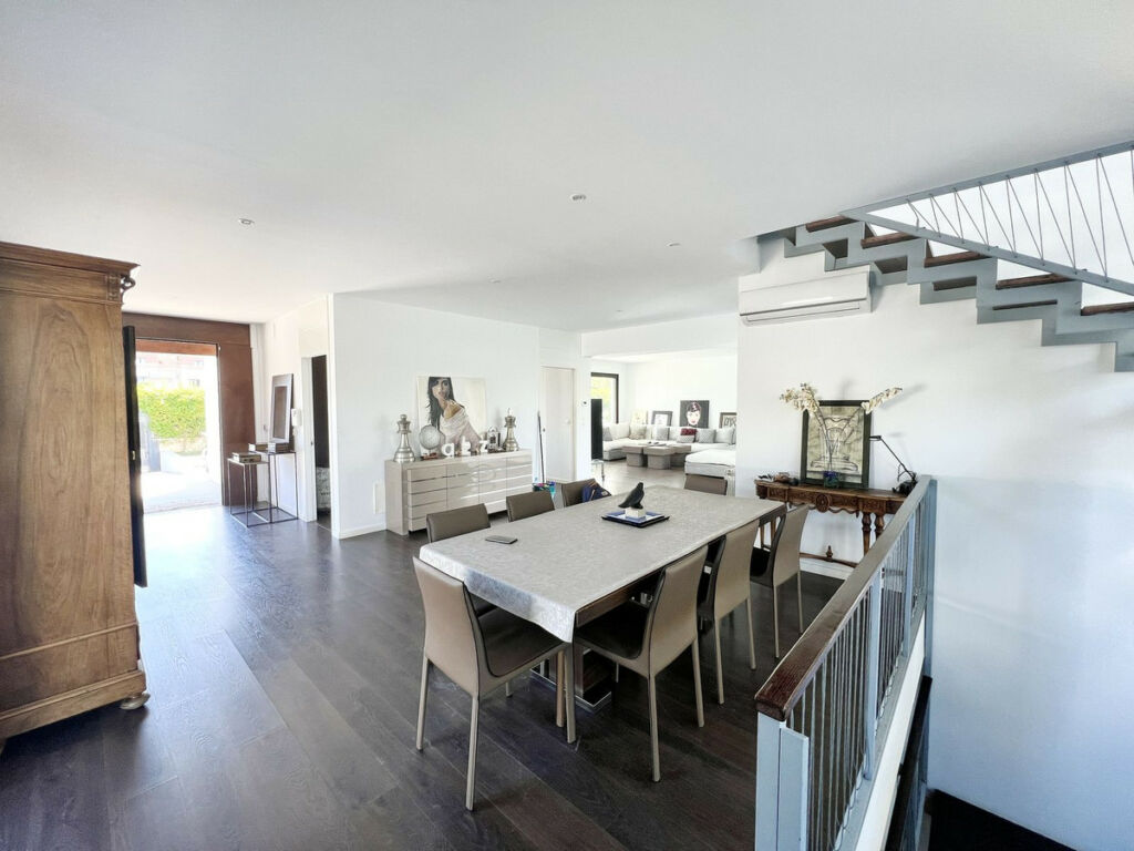 Detached Villa Marbella Málaga - image 4