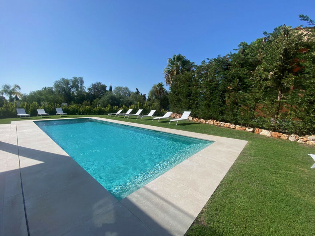 Detached Villa Monte Halcones Málaga - image 4