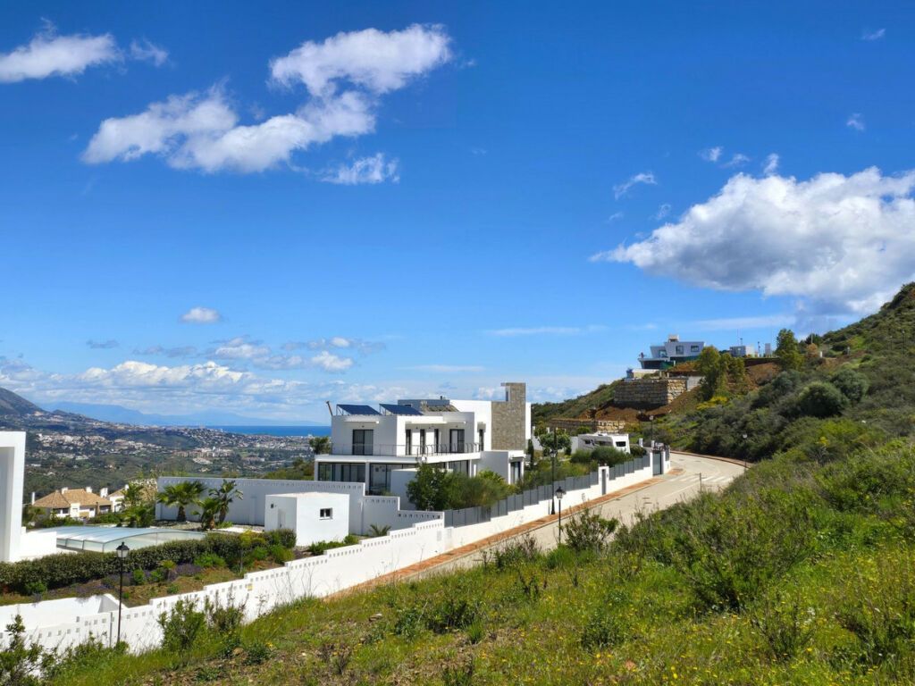 Residential Plot La Cala Golf Málaga - image 4