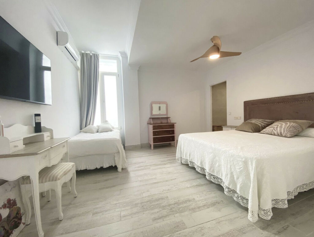 Detached Villa Marbella Málaga - image 38