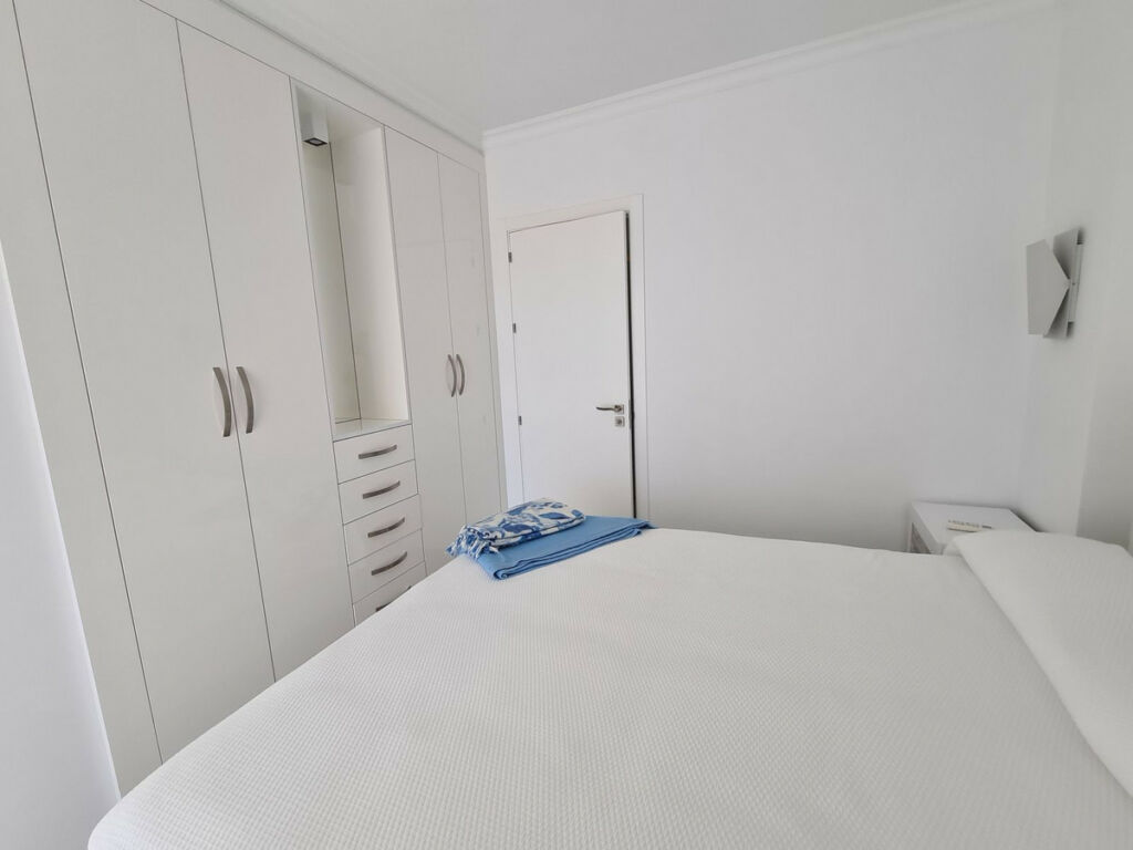 Middle Floor Apartment Calahonda Málaga - image 40