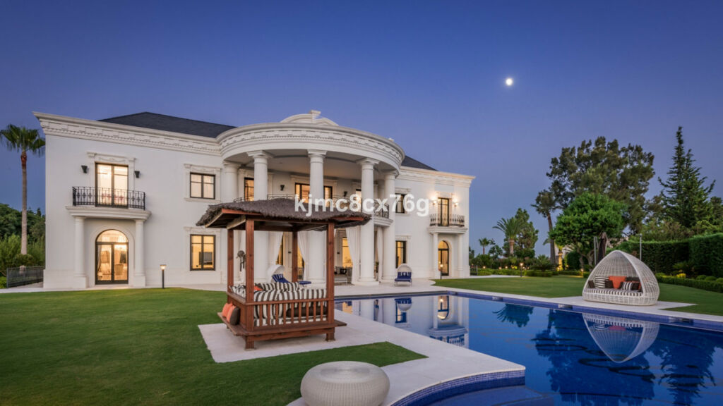 Detached Villa Hacienda Las Chapas Málaga - image 41