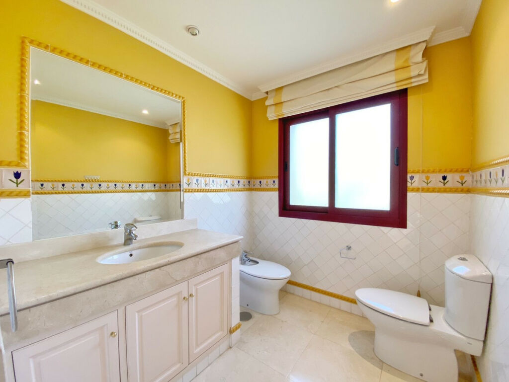 Detached Villa Sierra Blanca Málaga - image 49