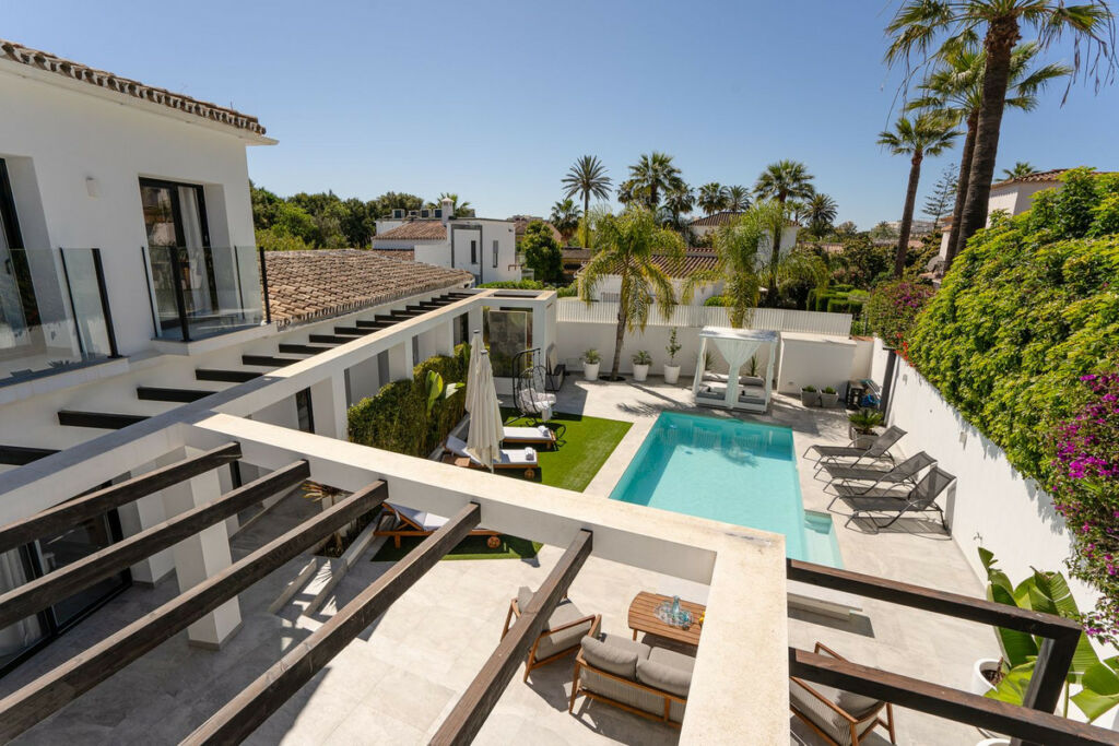 Detached Villa Puerto Banús Málaga - image 43