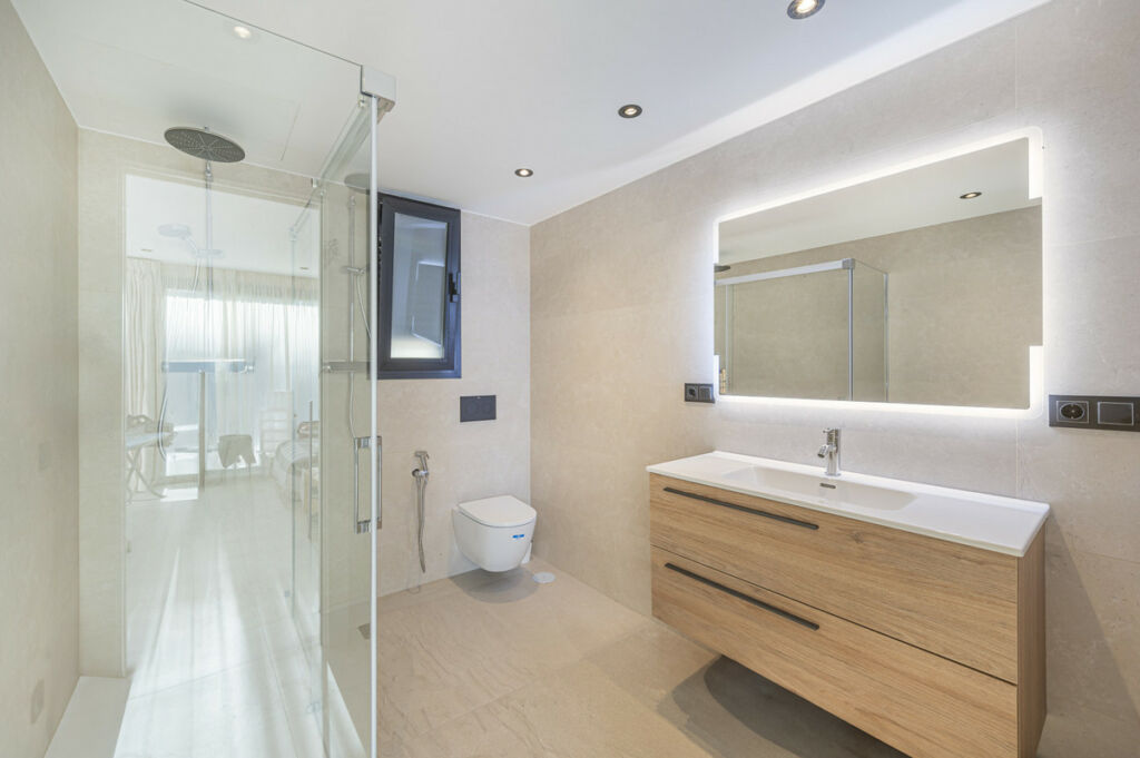 Detached Villa El Rosario Málaga - image 17
