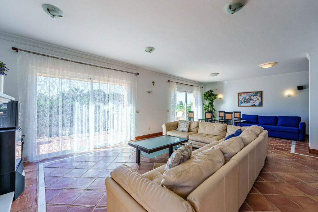 Detached Villa Benamara Málaga - image 43