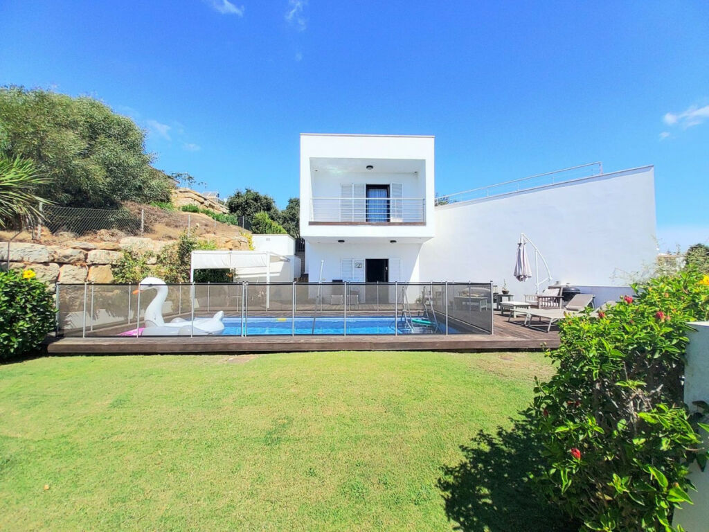 Detached Villa Torreguadiaro Cádiz - image 47