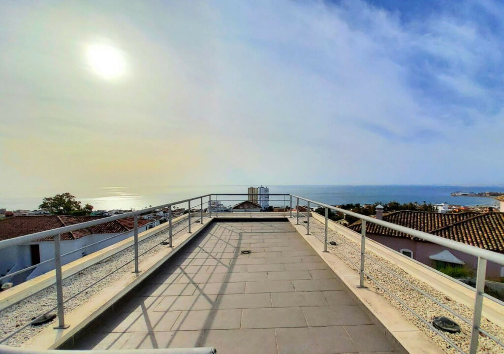 Detached Villa Torreguadiaro Cádiz - image 48