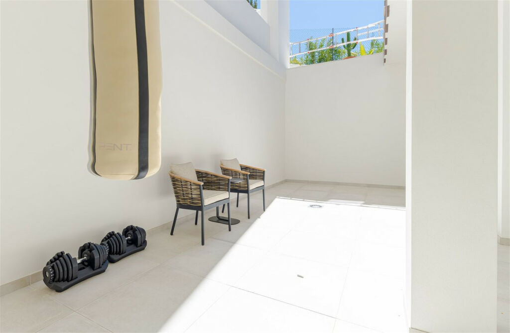 Detached Villa Riviera del Sol Málaga - image 48
