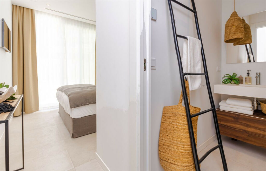Detached Villa Riviera del Sol Málaga - image 49